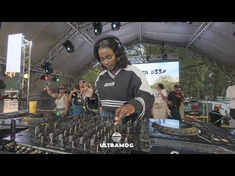 Rosetta D33P | UltraMog: Dance By The River | Deep & Soulful House